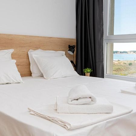 Aparthotel بريمورسكو المظهر الخارجي الصورة