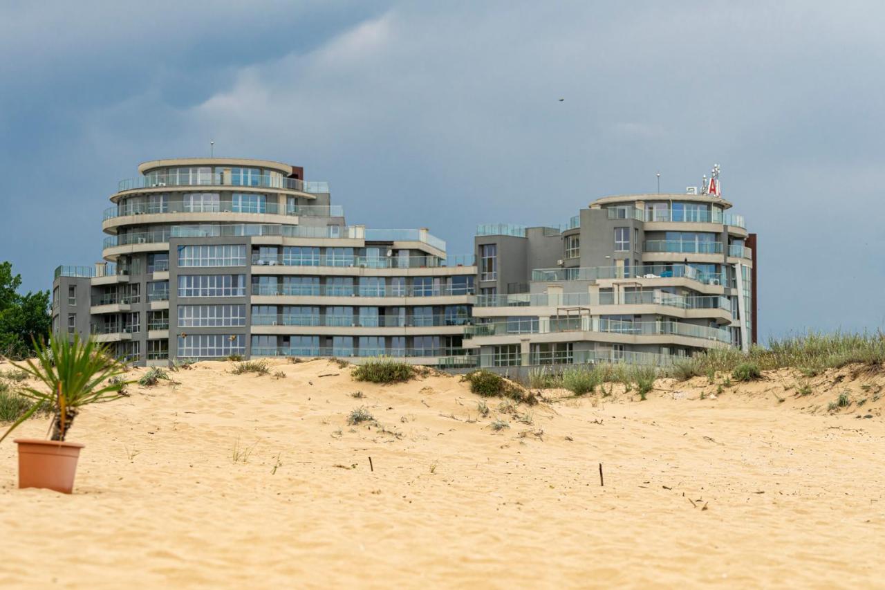 Aparthotel بريمورسكو المظهر الخارجي الصورة