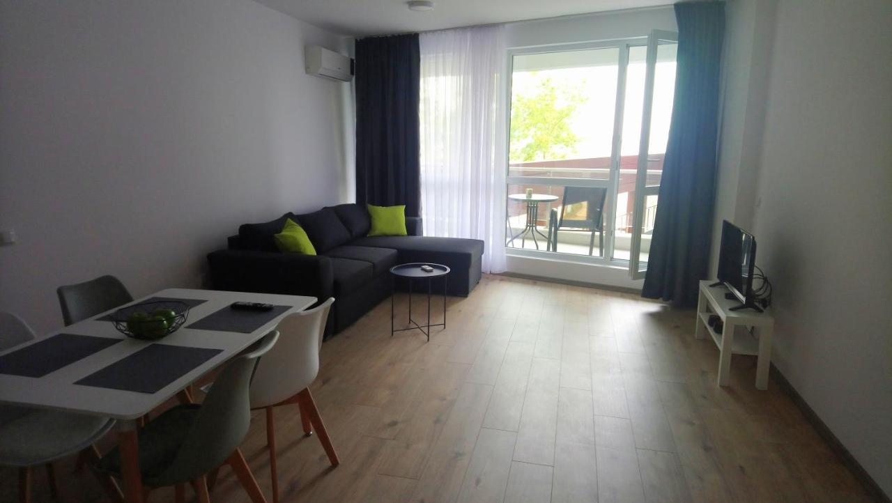Aparthotel بريمورسكو المظهر الخارجي الصورة