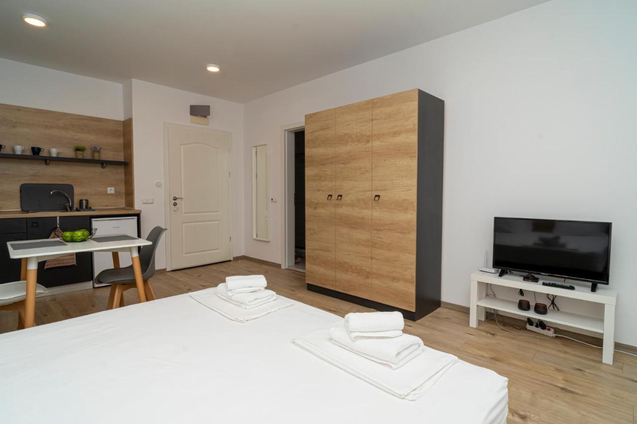 Aparthotel بريمورسكو المظهر الخارجي الصورة
