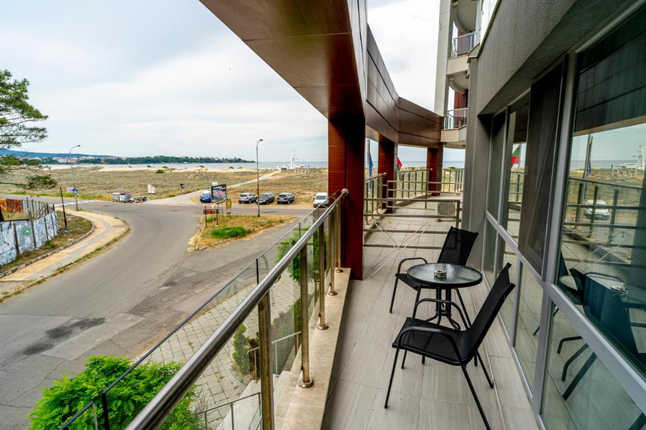 Aparthotel بريمورسكو المظهر الخارجي الصورة