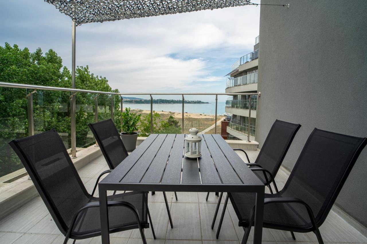 Aparthotel بريمورسكو المظهر الخارجي الصورة