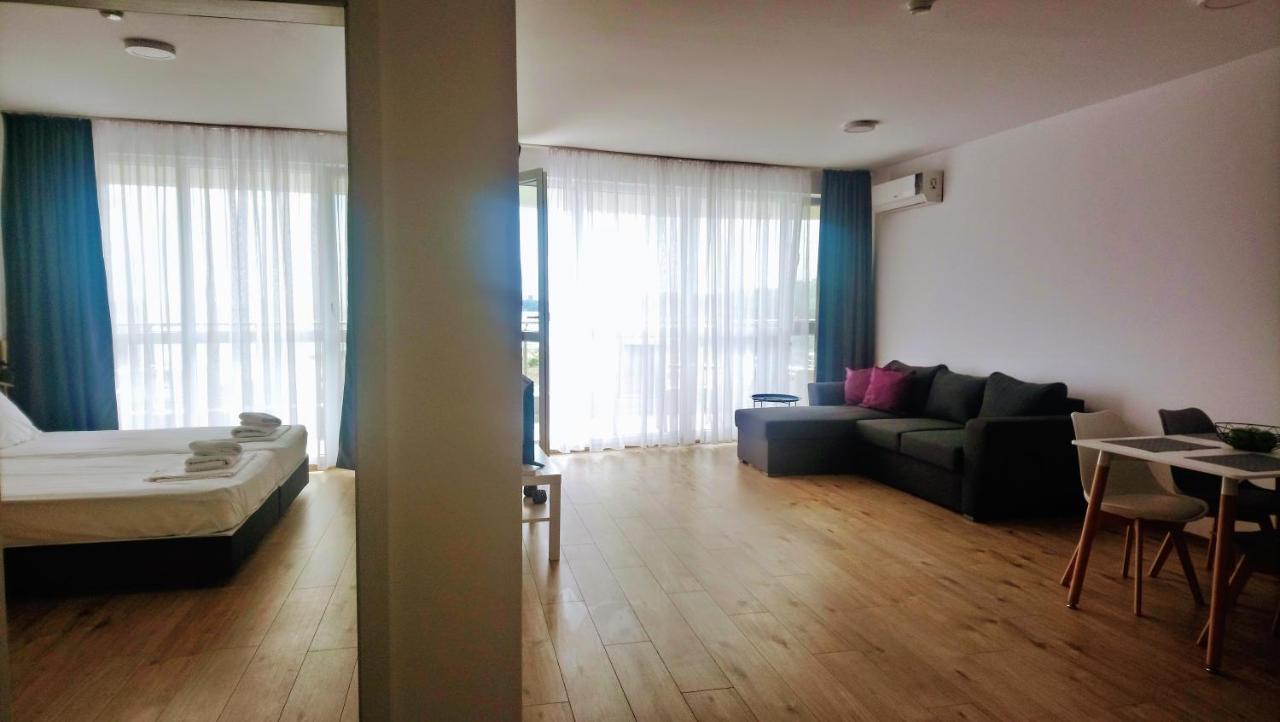 Aparthotel بريمورسكو المظهر الخارجي الصورة